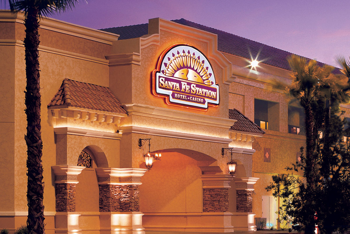 Santa Fe Station Hotel & Casino